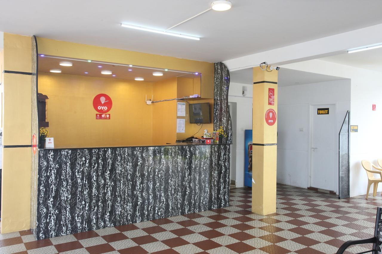 Oyo 935 Hotel Palkhee Мумбаи Экстерьер фото