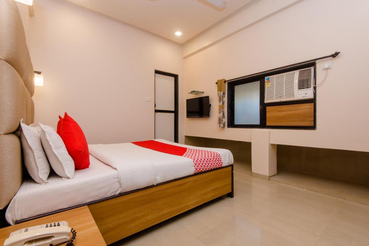 Oyo 935 Hotel Palkhee Мумбаи Экстерьер фото